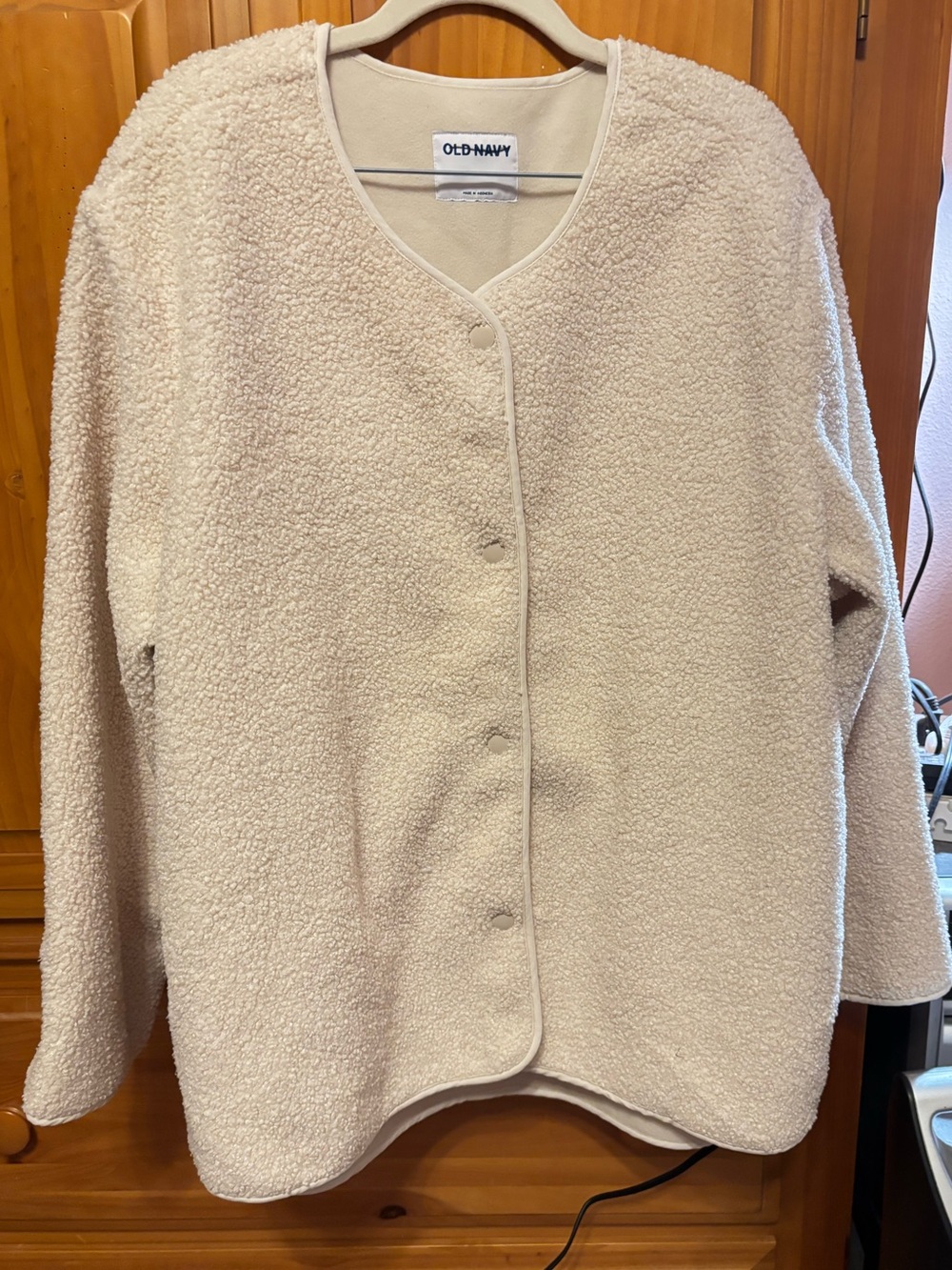 Old Navy Cream Sherpa Snap-Front Jacket